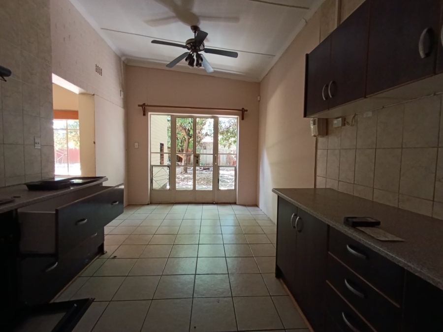 7 Bedroom Property for Sale in Universitas Free State